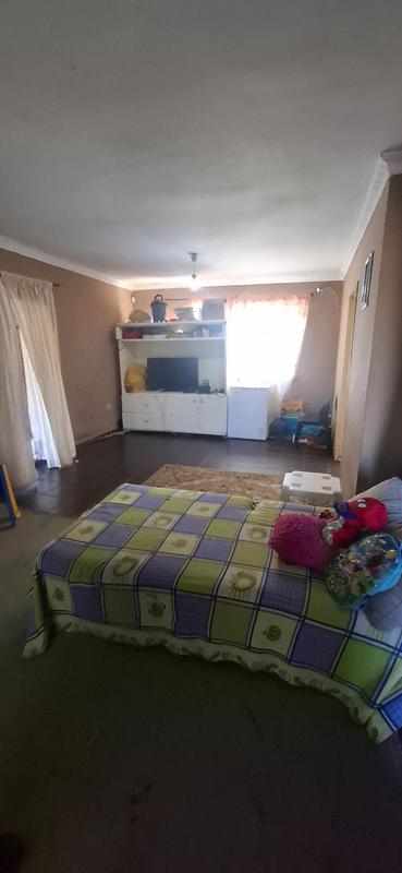 4 Bedroom Property for Sale in Cravenby Western Cape